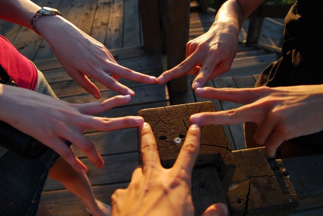 1542671929 1542671929